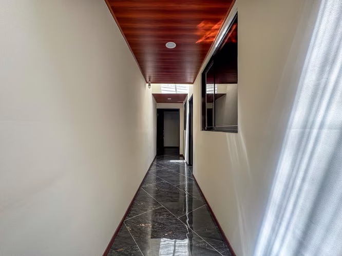 Oportunidad de Inversion Edificio de Apartamentos en Paraiso de Cartago Se Vende  JLBR