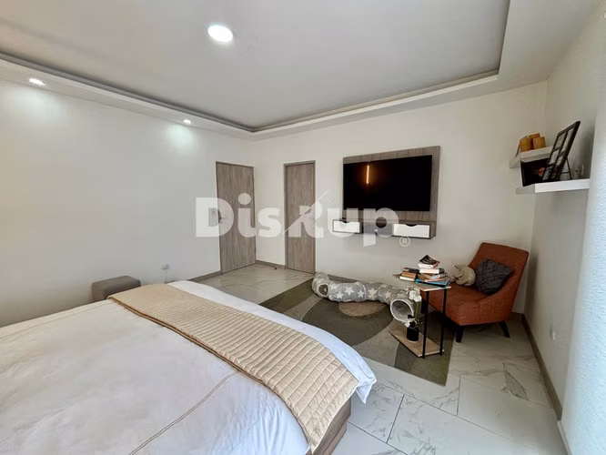 Venta de apartamento de lujo en La Uruca