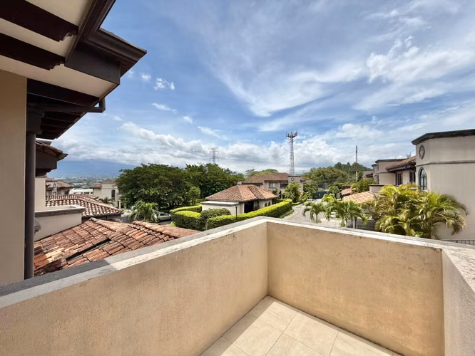 Venta Casa en Condominio en San Rafael, Escazú - Imagen 11