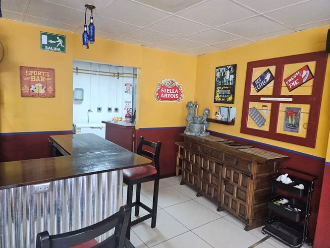 Edificio Comercial Esquinero en Venta – San José Centro