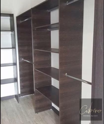 SE VENDE APTO. EN CONDOMINIO PRIMER PISO CON PATIO EN PINARES - Imagen 11