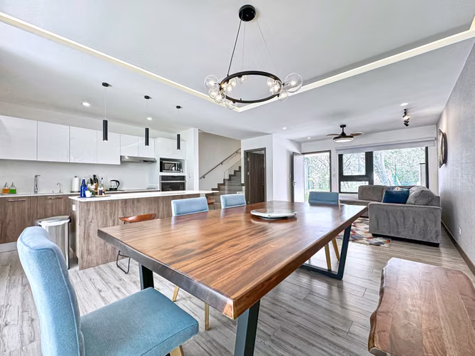 Casa Bosque Vistas Escazu home in Gated Community-Pool-Gym