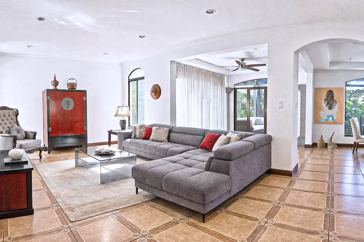 Casa Rosewood | Lindora Santa Ana | Walkable to Cafes & Stores - Imagen 4