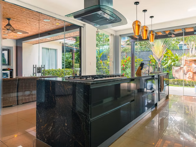 RESIDENCIA DE LUJO  EN HACIENDA LINDORA - Imagen 7
