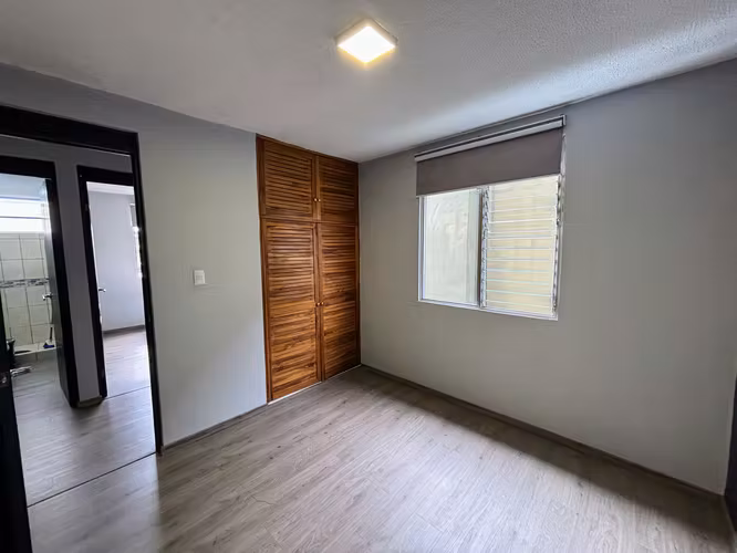 Apartamento amueblado y recién remodelado en Condominio Los Alpes – Curridabat Centro - Imagen 10