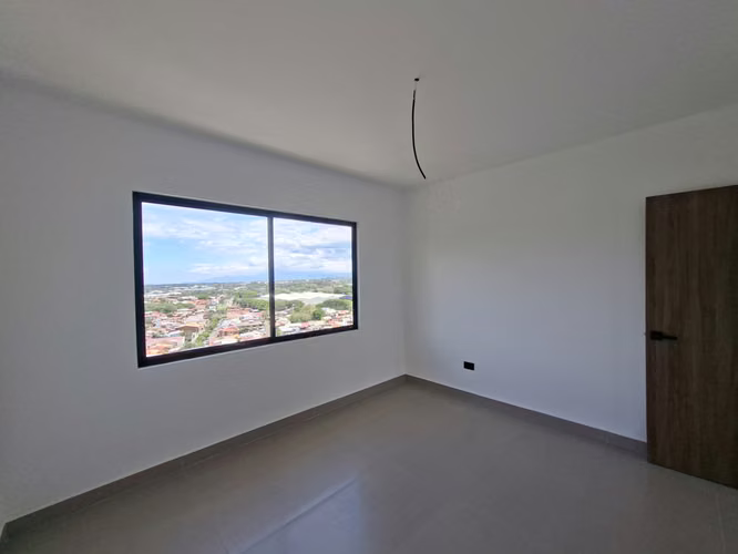 EXCLUSIVO Y MODERNO. CASA EN CONDOMINIO. GUACHIPELIN DE ESCAZU - Imagen 12