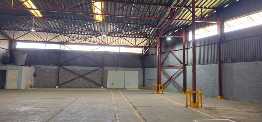 Bodega en alquiler 1000 metros
