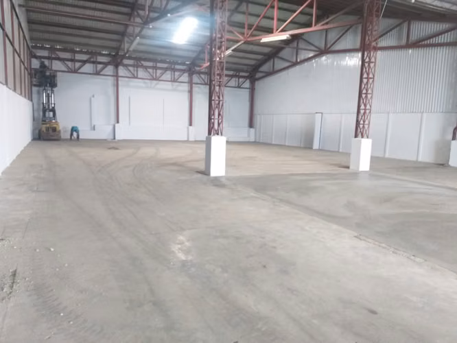 Bodega en alquiler 760 metros