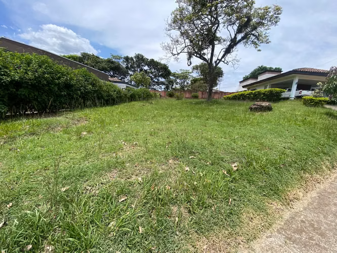 LOTE EN VENTA EN CONDOMINIO – GUÁCIMA, ALAJUELA - Imagen 7
