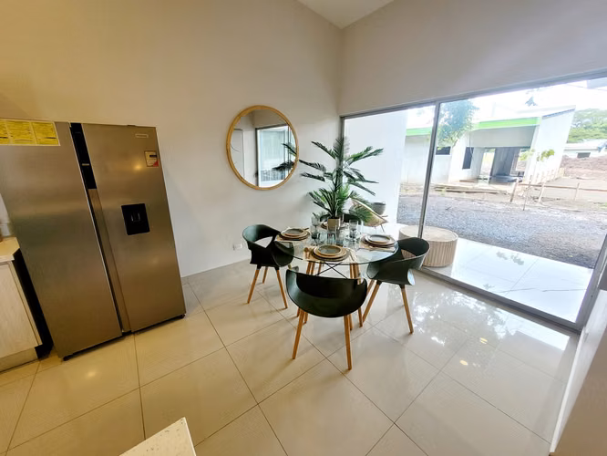 Casas en Condominio cerca de Playas del Coco