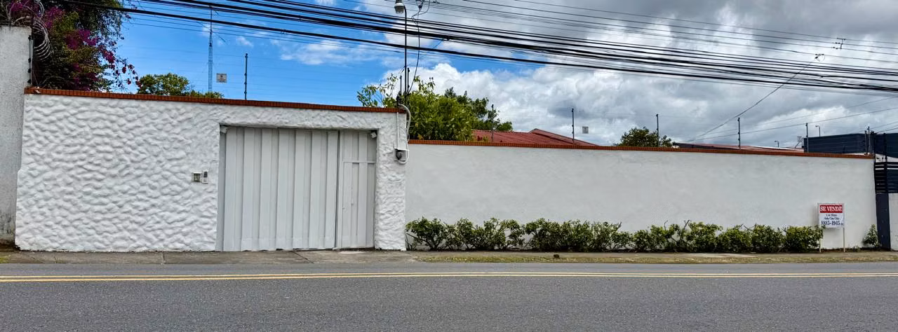 casa uso Comercial y Residencial en Guayabos 1 planta