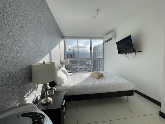U Nunciatura 1 Hab Amueblado · 49 m²