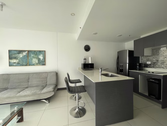 U Nunciatura 1 Hab Amueblado · 49 m²
