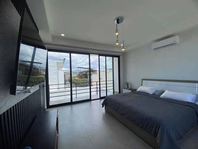 Casa Moderna en Condominio Exclusivo | Bello Horizonte, Escazú - Imagen 6