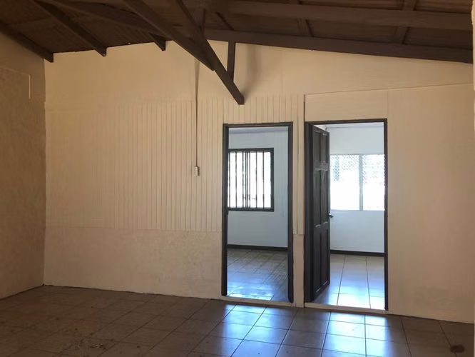 VENTA de Inversión Premium: Lote Esquinero con Uso de Suelo Múltiple
