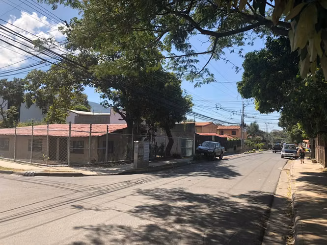 Premium Investment Sale: Corner Lot with Multiple Land Use