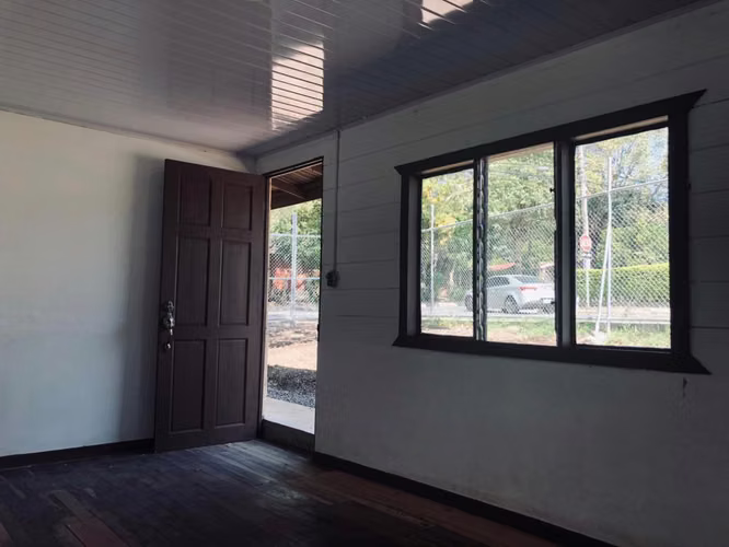 VENTA de Inversión Premium: Lote Esquinero con Uso de Suelo Múltiple