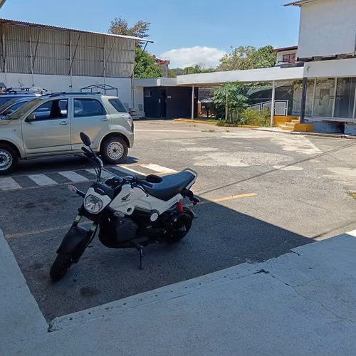 Espacio para uso de oficina, 220 m2, San Rafael de Alajuela