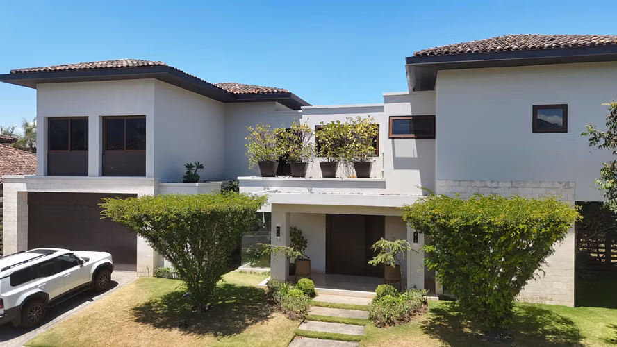 Venta de casa en condominio exclusivo en Lindora Santa Ana - Imagen 20