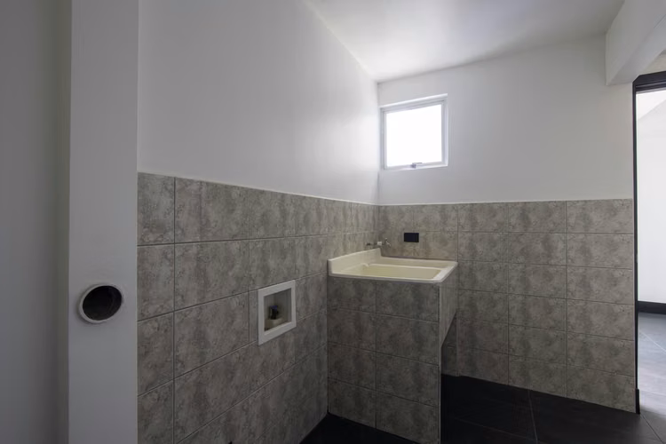 Venta de Pent-House en Mata Redonda, San José, Condominio Sabana Real