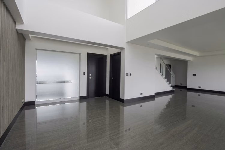 Venta de Pent-House en Mata Redonda, San José, Condominio Sabana Real