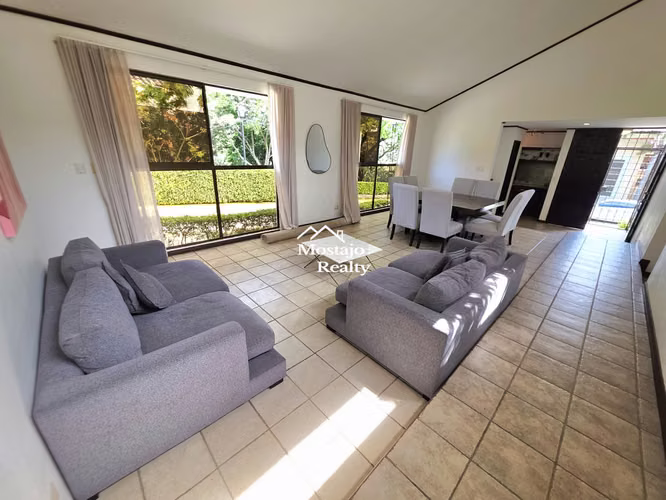 Venta de casa esquinera,  una planta en Condominio, Santa Ana - Imagen 3