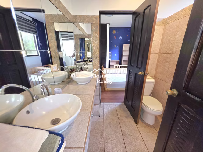 Venta de casa esquinera,  una planta en Condominio, Santa Ana - Imagen 12