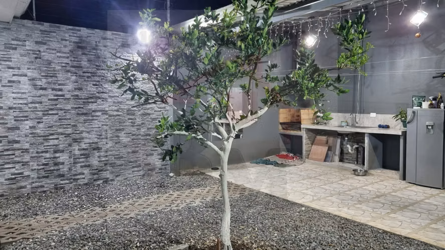 Casa en Residencial en Mercedes Norte de Heredia !!! - Imagen 2
