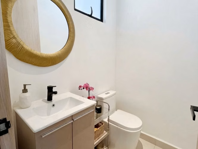 Casa en Venta o Alquiler en Lindora - Imagen 11