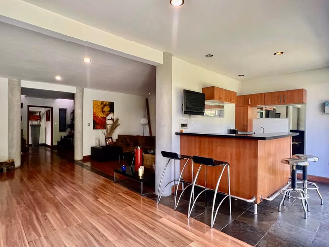 Venta de Casa En Santa Ana, Pozos, Condominio Praderas Del Sol