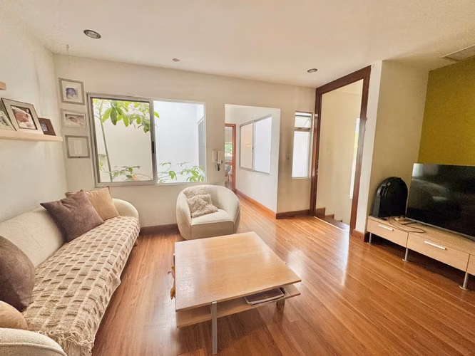 Venta de Casa En Santa Ana, Pozos, Condominio Praderas Del Sol