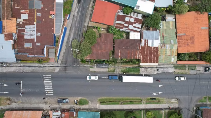 LOTE EN VENTA 320m² SAN RAFAEL ARRIBA DE DESAMPARADOS; USO MIXTO; ALTO TRÁNSITO - Imagen 6