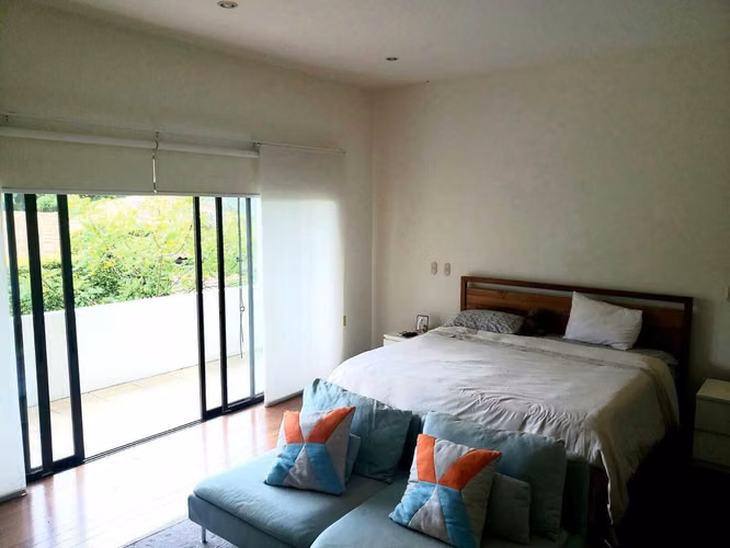 Casa de Lujo en Venta en Pozos de Santa Ana