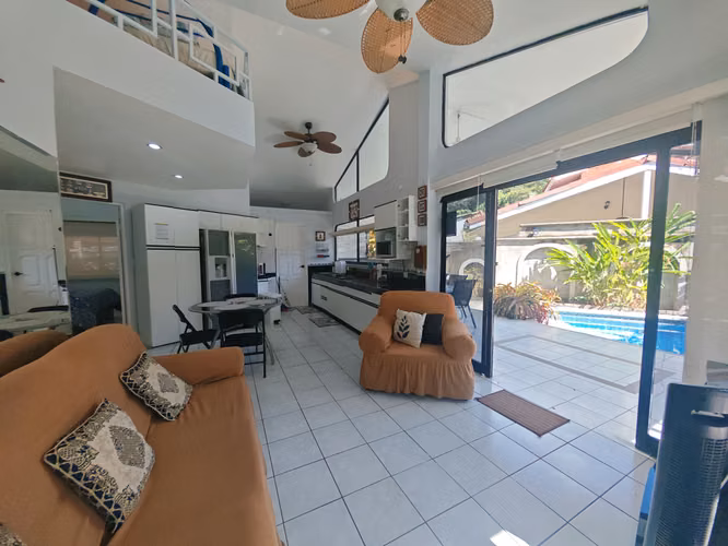 Casa de playa en alquiler | Piscina privada | Punta Leona
