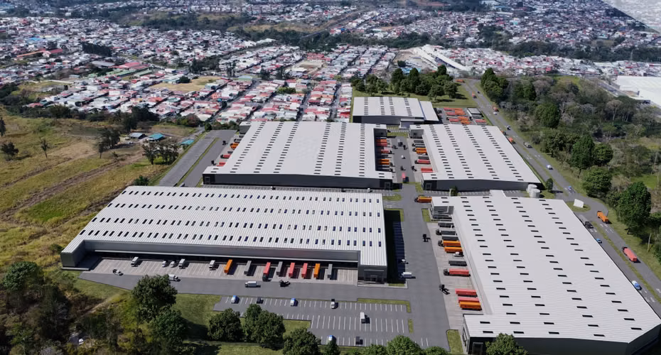 Bodega Industrial de 6000