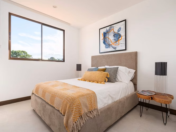 PRE-VENTA DE CASAS EN CONDOMINIO PARQUES DEL SOL - SANTA ANA - Imagen 6