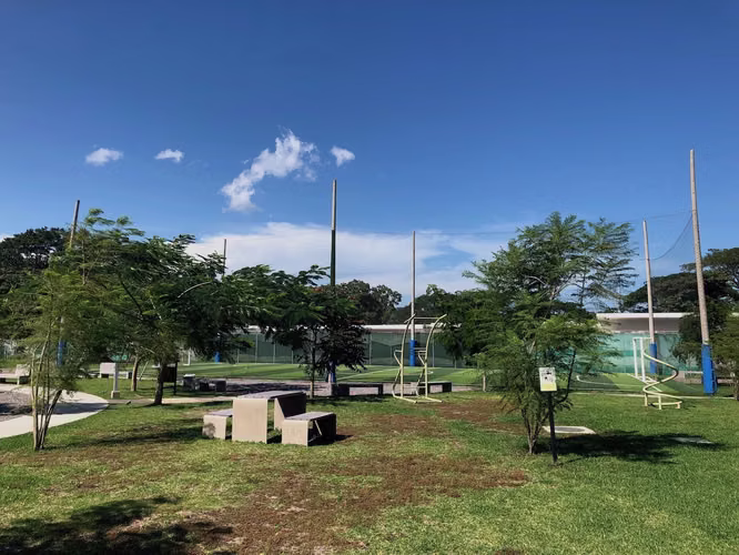 PRE-VENTA DE CASAS EN CONDOMINIO PARQUES DEL SOL - SANTA ANA - Imagen 19