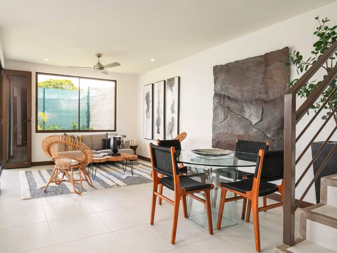 PRE-VENTA DE CASAS EN CONDOMINIO PARQUES DEL SOL - SANTA ANA - Imagen 2