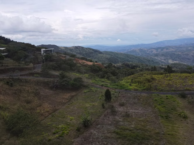 Hermoso Lote en Venta con Impresionantes Vistas en San Ramón - Imagen 11