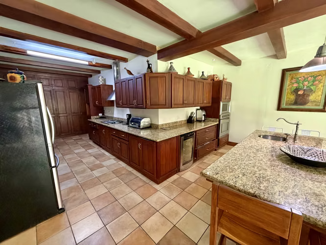 Venta de Casa - montañas de Santa Ana