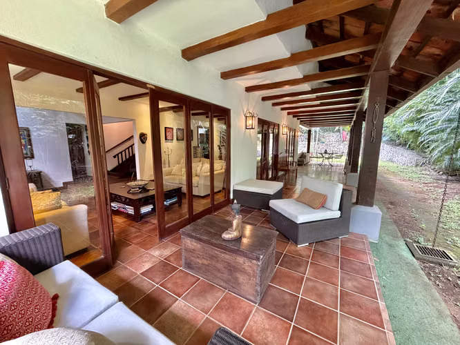Venta de Casa - montañas de Santa Ana