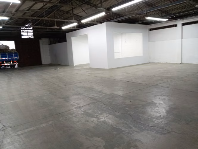 ALQUILER DE BODEGA EN PAVAS