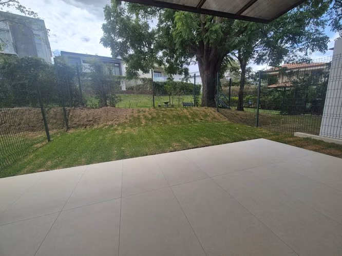 ALQUILER ¡ BARREAL HEREDIA ESTRENE CASA MODERNA 2 NIVELES 4HAB/ JARDIN