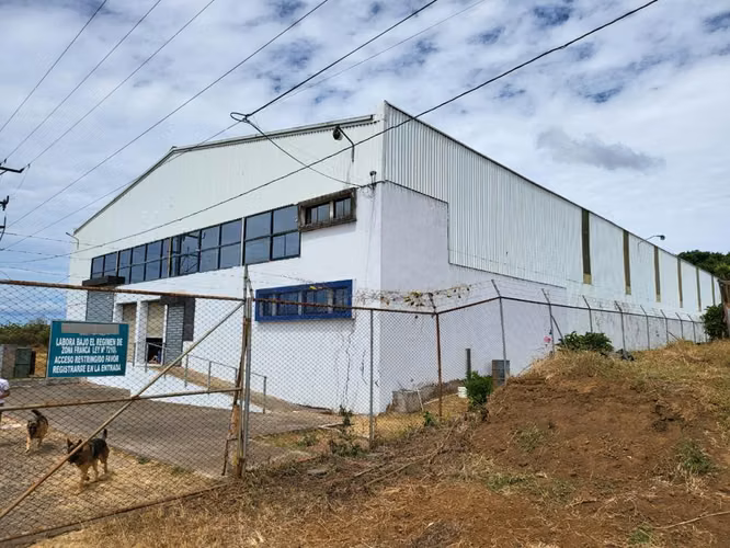 Industrial Winery 2000 meters