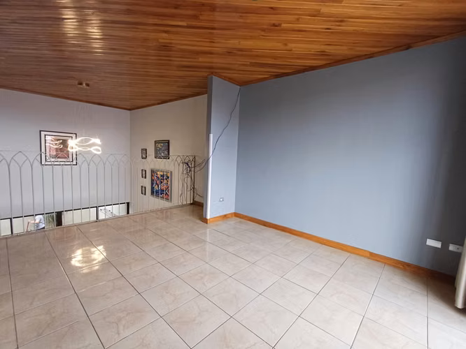 Se vende amplia & elegante casa - Imagen 7