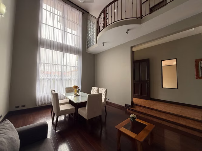 Venta de Casa en Condominio Exclusivo La Trinidad con Seguridad 24/7