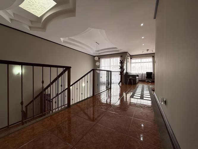 Venta de Casa en Condominio Exclusivo La Trinidad con Seguridad 24/7