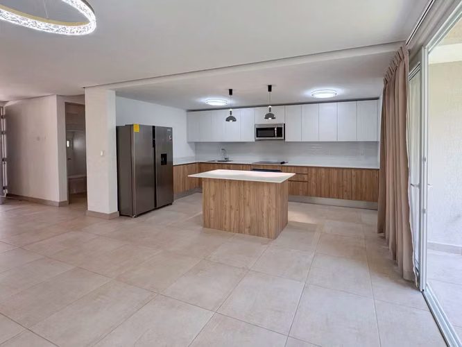 ALQUILER DE CASA CON JARDÍN Y LINEA BLANCA EN CONDOMINIO DISTRITO 7 BELEN - Imagen 12