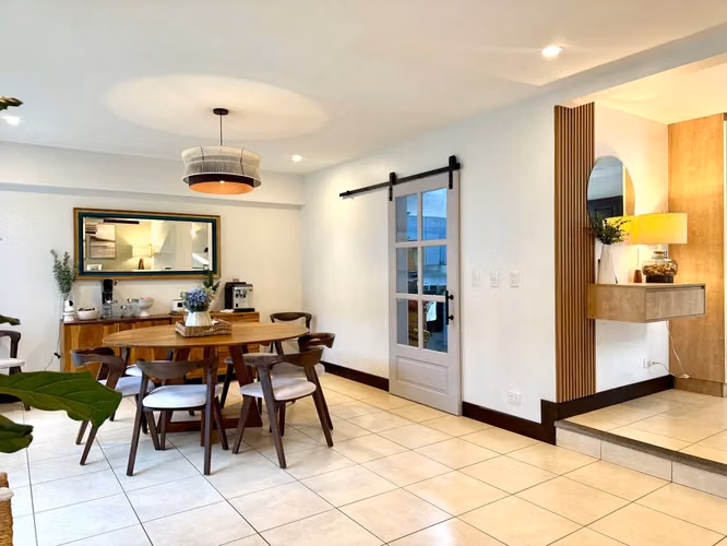 VENTA DE CASA EN CONDOMINIO PALMA REAL, Lindora Santa Ana 4849