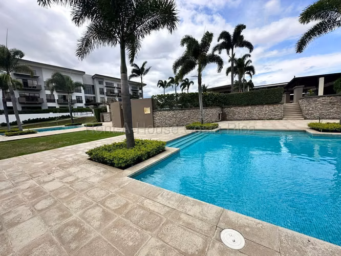 CASA EN VENTA SANTA ANA